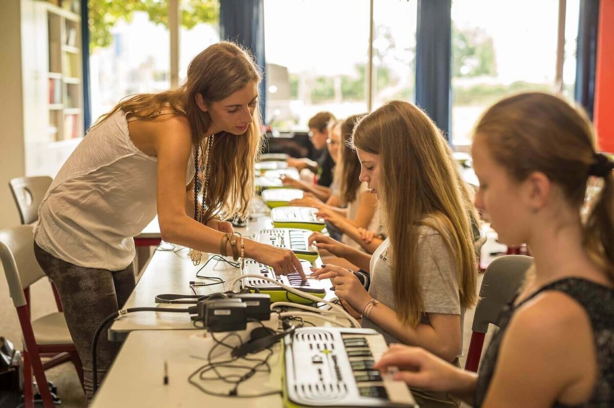 Schloss-Schule Kirchberg imersinė vasaros programa Vokietijoje