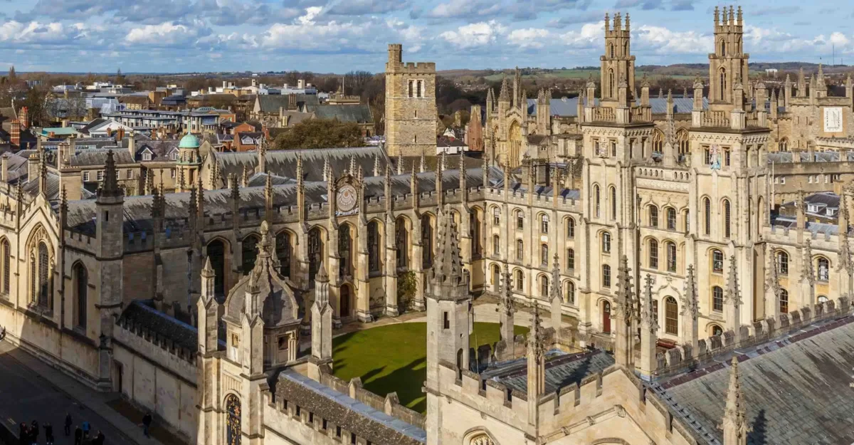 Oxford Royal verslo inovacijų ir verslumo vasaros programa