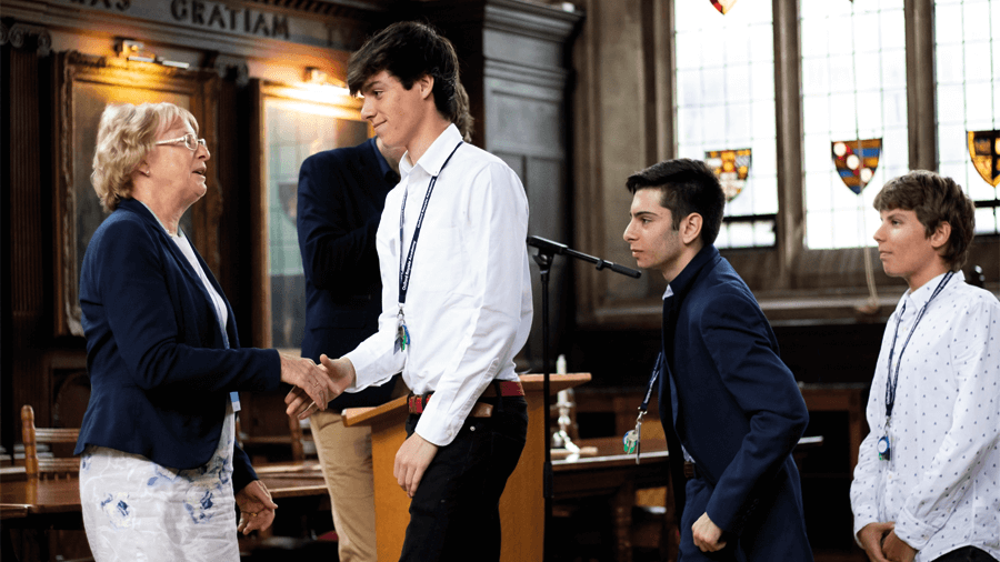 Oxford Royal verslo inovacijų ir verslumo vasaros programa